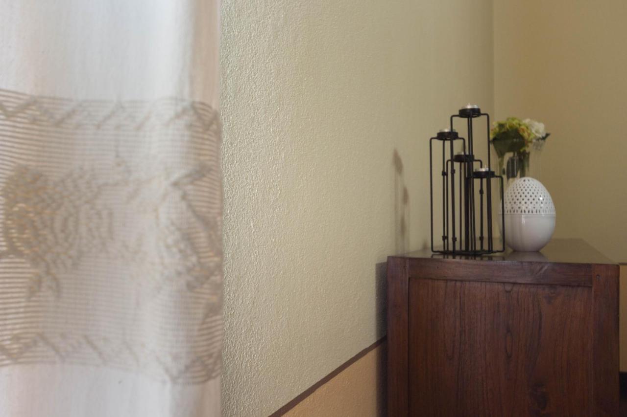 Romantic Suite Canelles Cagliari Exterior foto